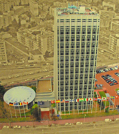 Aerial view of the tower and Latarjet building